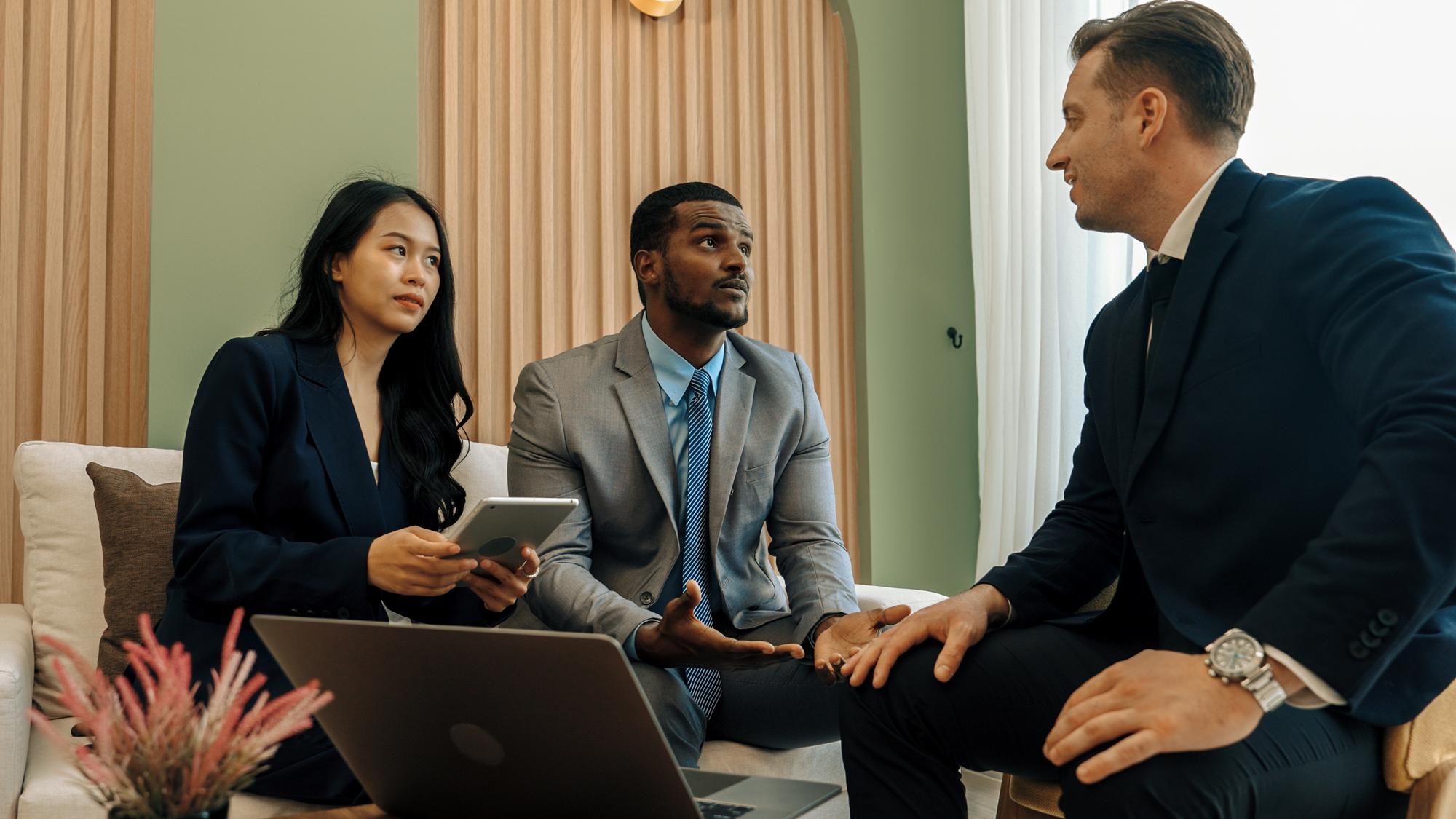 Risk management framework implementation by certified business consultants